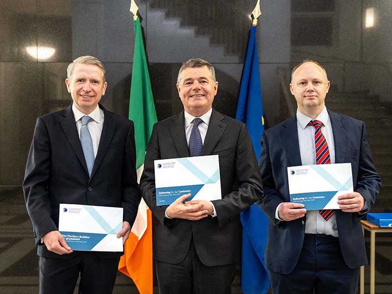 Minister for Finance, Paschal Donohoe, met the Financial Services and Pensions Ombudsman Liam Sloyan, Deputy Ombudsman Ian Larkin and senior FSPO officials to formally launch the FSPO’s Strategic Plan 2025-2027, and has welcomed its publication